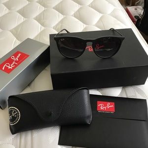Ray Bans Erica Remix
